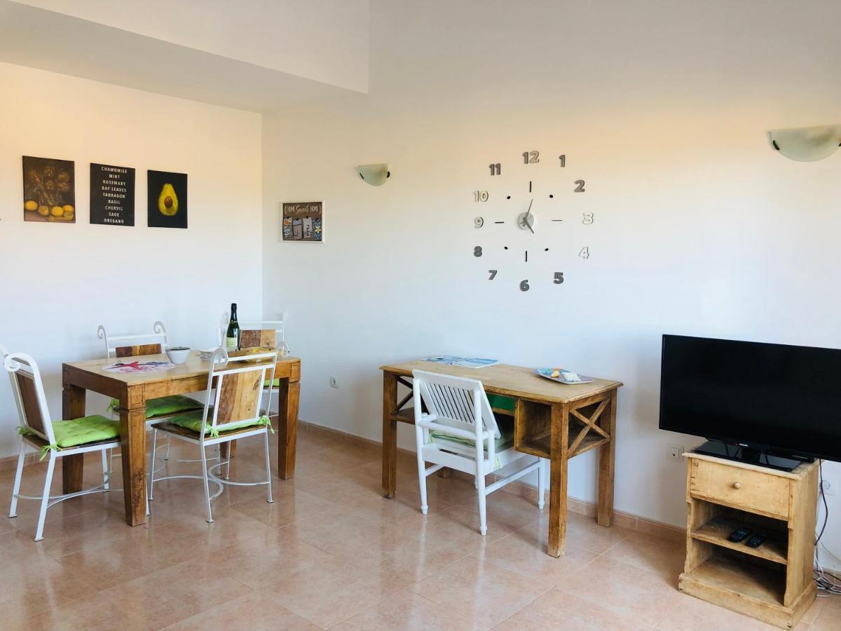 Casa Molly Apartment คอร์ราเลโฮ ภายนอก รูปภาพ